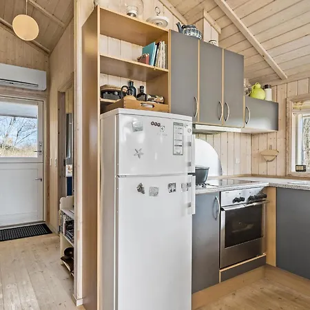 2 Bedroom Cozy In *