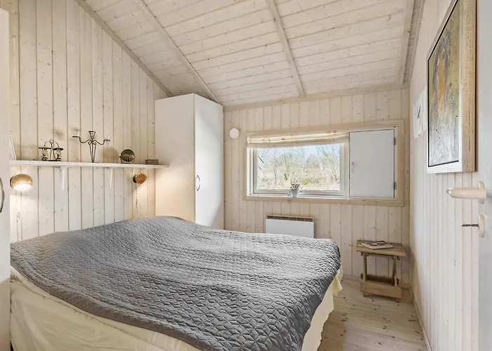 Feriehus 2 Bedroom Cozy In Martofte
